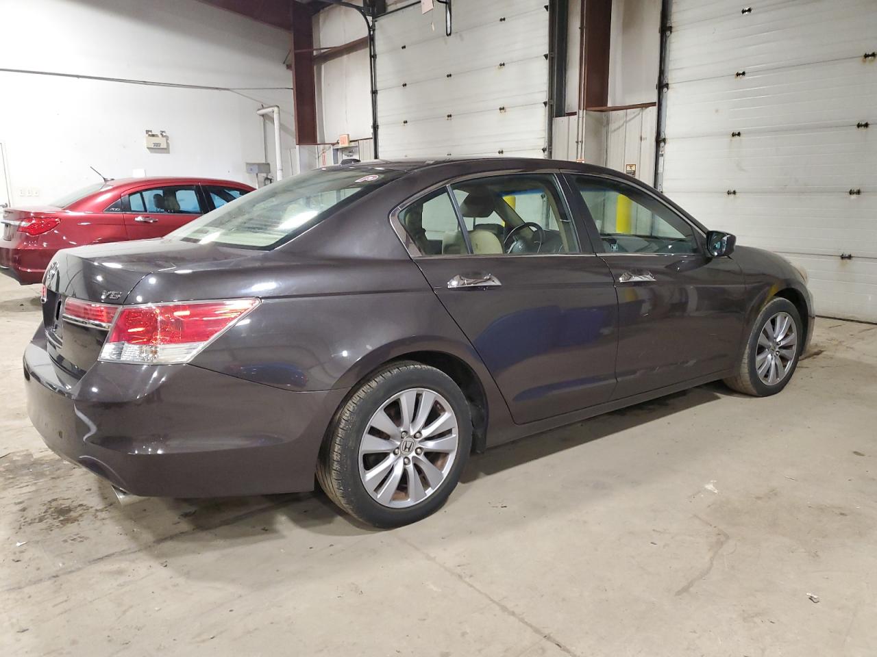 Image 3 of 2011 HONDA ACCORD EXL 2011 with VIN 1HGCP3F81BA011899