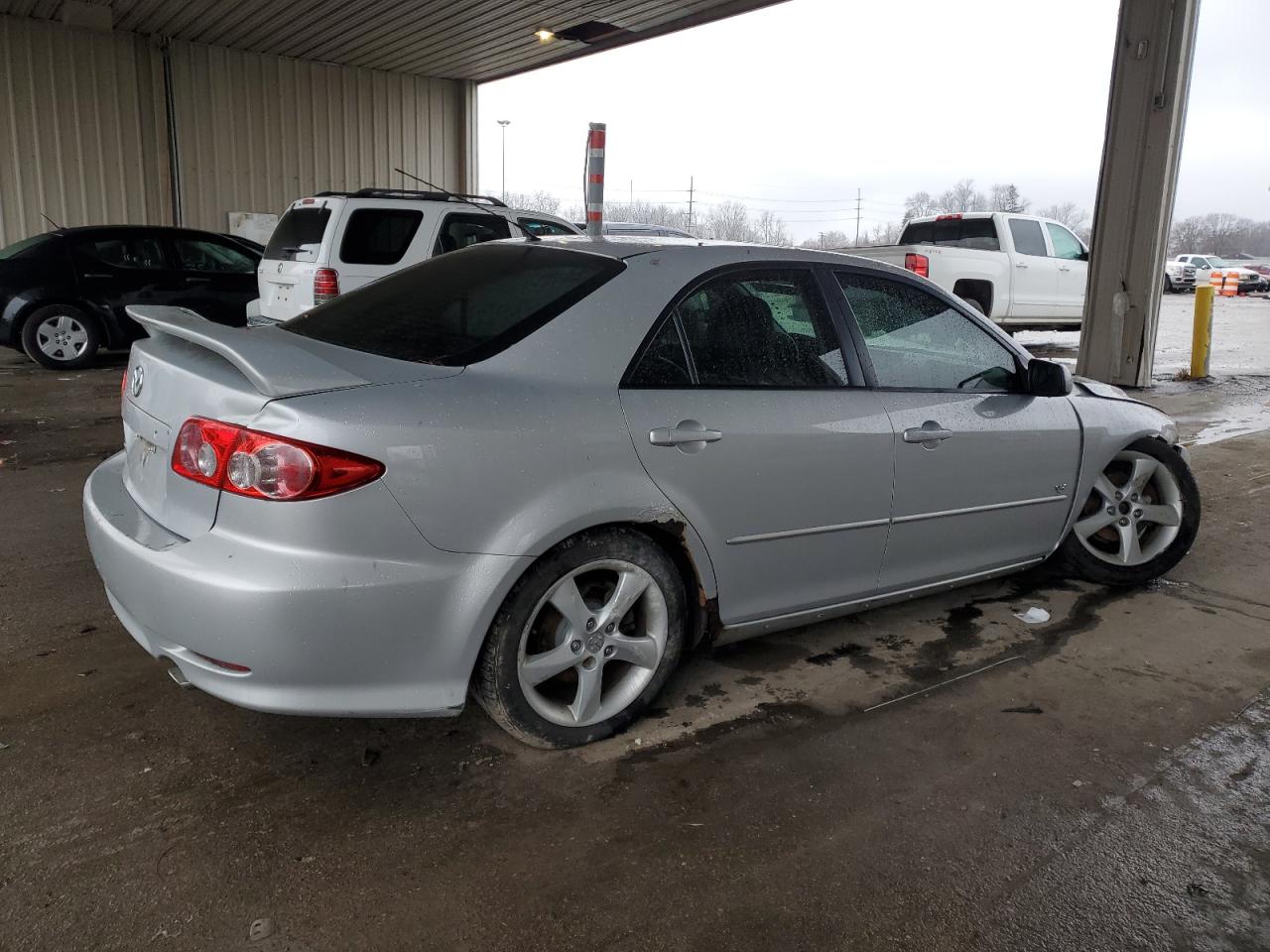 Image 3 of 2004 MAZDA 6 S 2004 with VIN 1YVFP80D145N96181