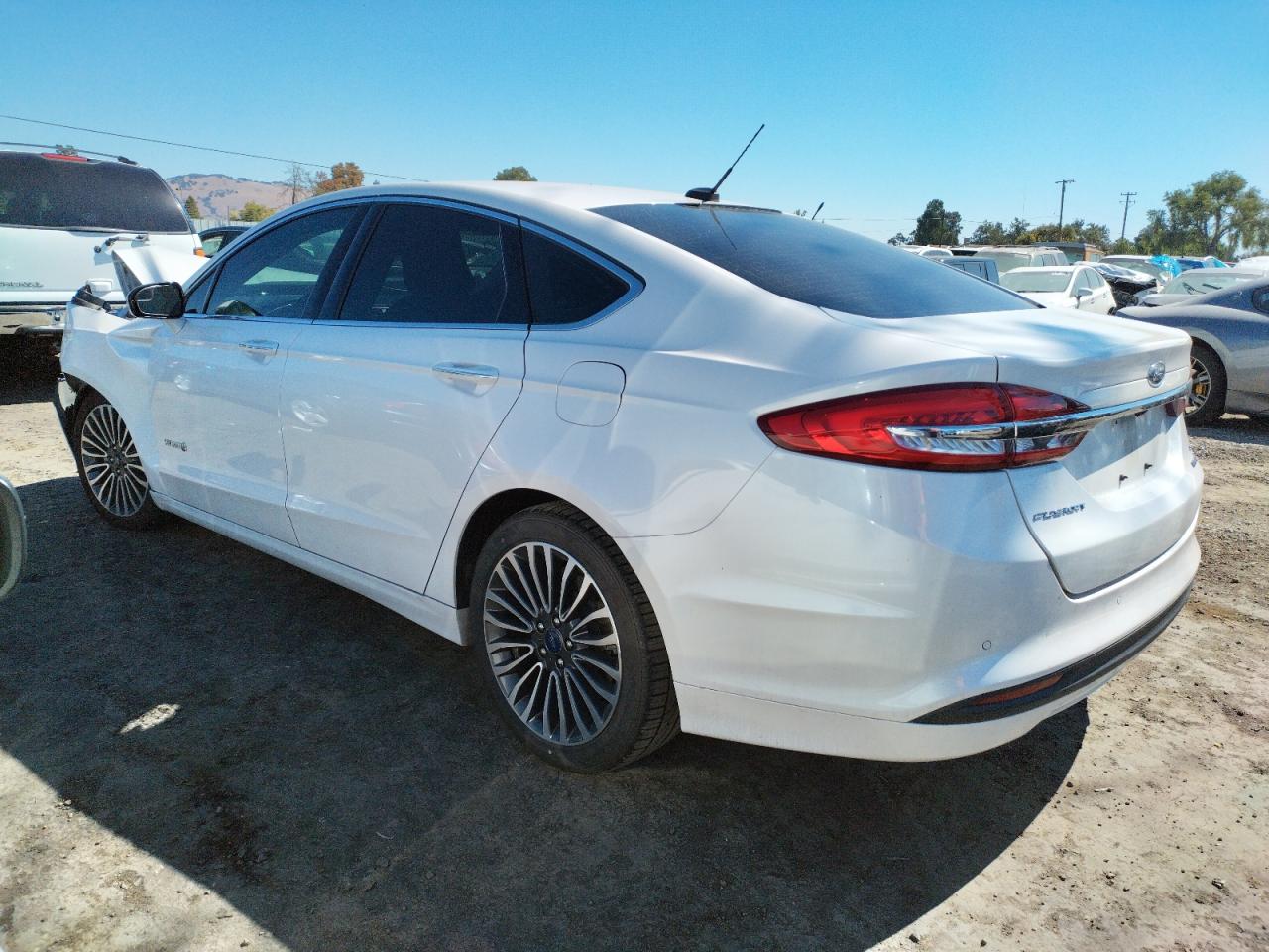 Obraz 2 z 2017 FORD FUSION SE HYBRID 2017 z VIN 3FA6P0LU9HR142451