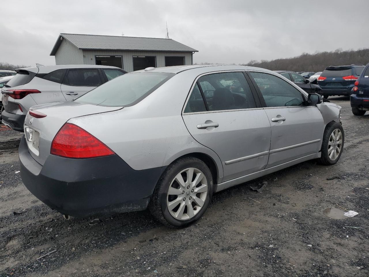 Изображение 3 2007 HONDA ACCORD EX 2007 с VIN 1HGCM665X7A028773