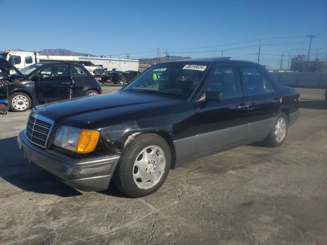 Image 1 of 1995 MERCEDES-BENZ E 300D 1995 with VIN WDBEB31E0SC164733
