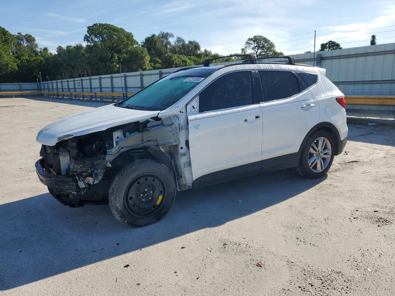 Image 1 of 2015 HYUNDAI SANTA FE SPORT  2015 with VIN 5XYZW4LA3FG283692