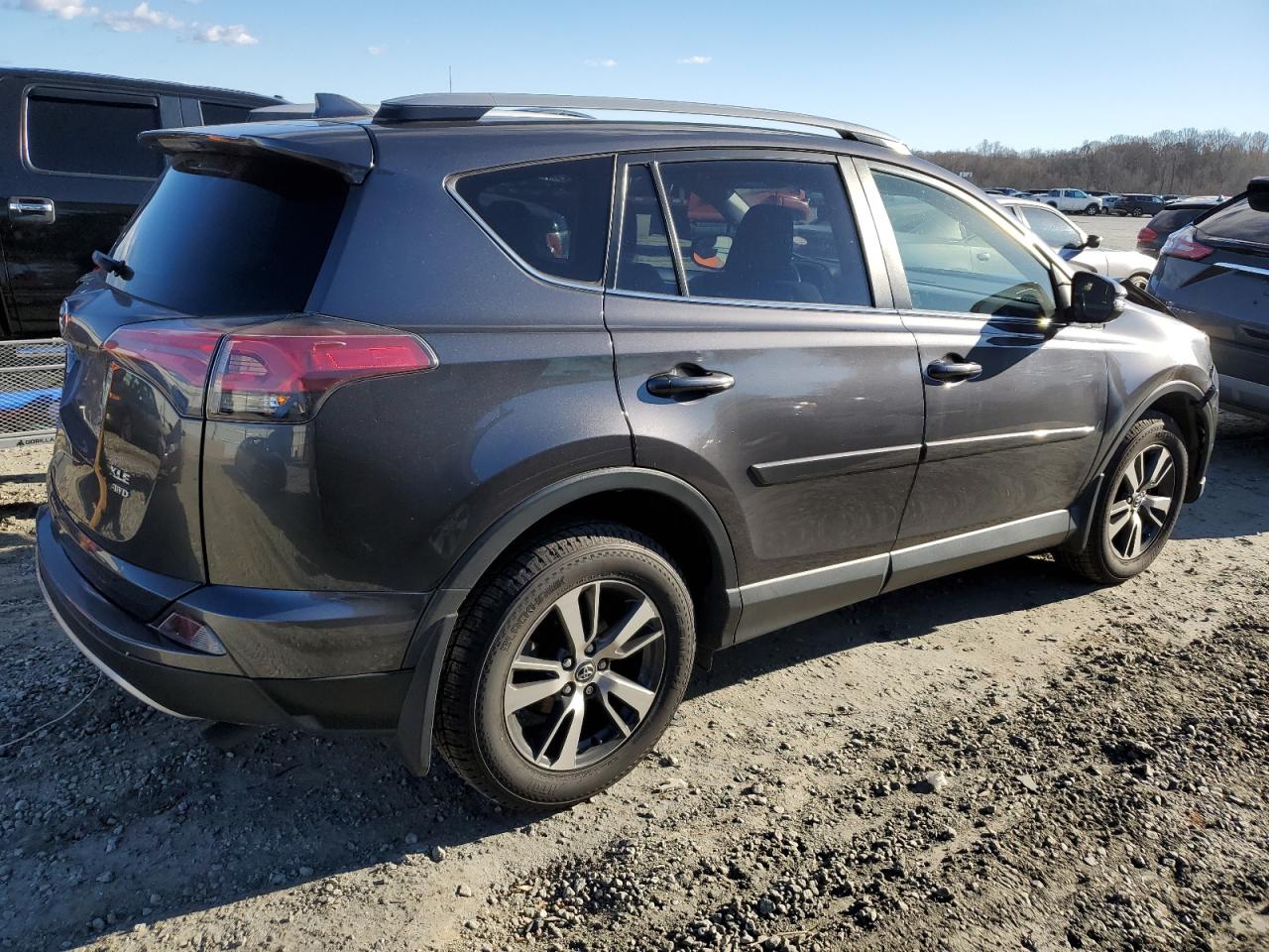 Изображение 3 2018 TOYOTA RAV4 ADVENTURE 2018 с VIN JTMRFREV8JJ731821