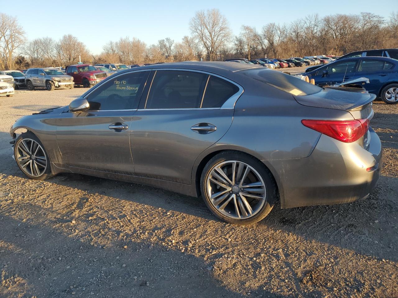 Изображение 2 2014 INFINITI Q50 BASE 2014 с VIN JN1BV7AR1EM695673