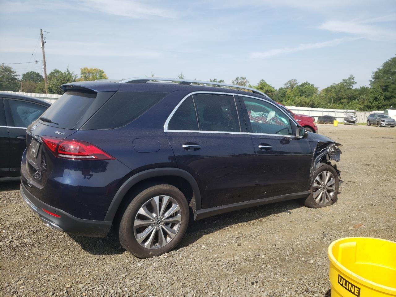 Obraz 3 z 2021 MERCEDES-BENZ GLE 350 4MATIC 2021 z VIN 4JGFB4KB3MA444026