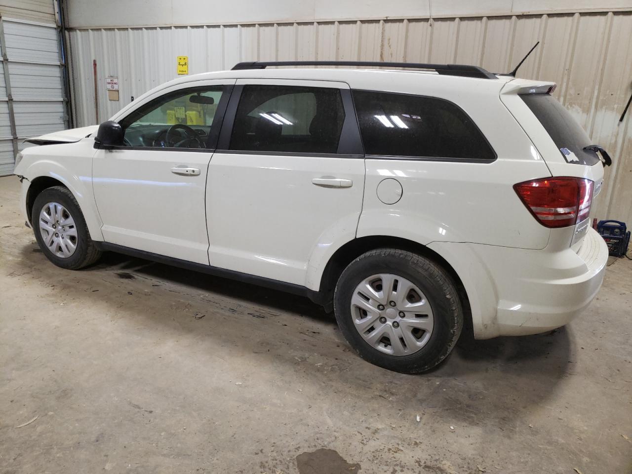 Image 2 of 2018 DODGE JOURNEY SE 2018 with VIN 3C4PDCAB1JT257452