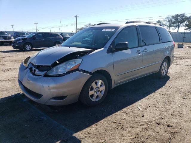 Obraz 1 z 2010 TOYOTA SIENNA CE 2010 z VIN 5TDKK4CC6AS342146