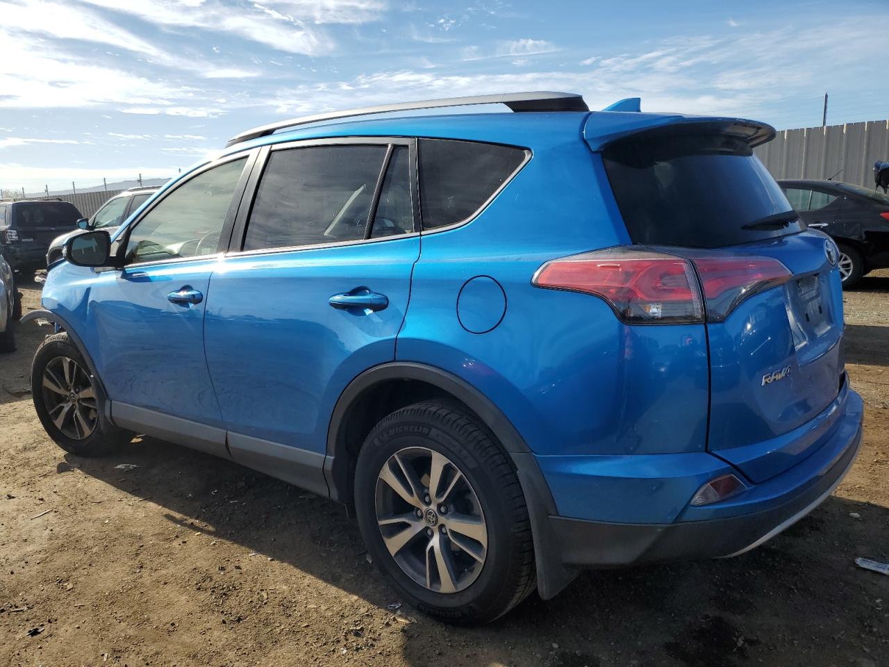 Image 2 of 2018 TOYOTA RAV4 ADVENTURE 2018 with VIN JTMWFREV5JJ154099