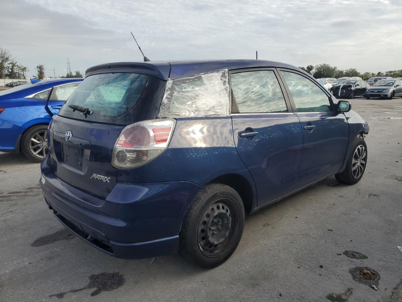 Изображение 3 2005 TOYOTA COROLLA MATRIX XR 2005 с VIN 2T1KR32E25C338361