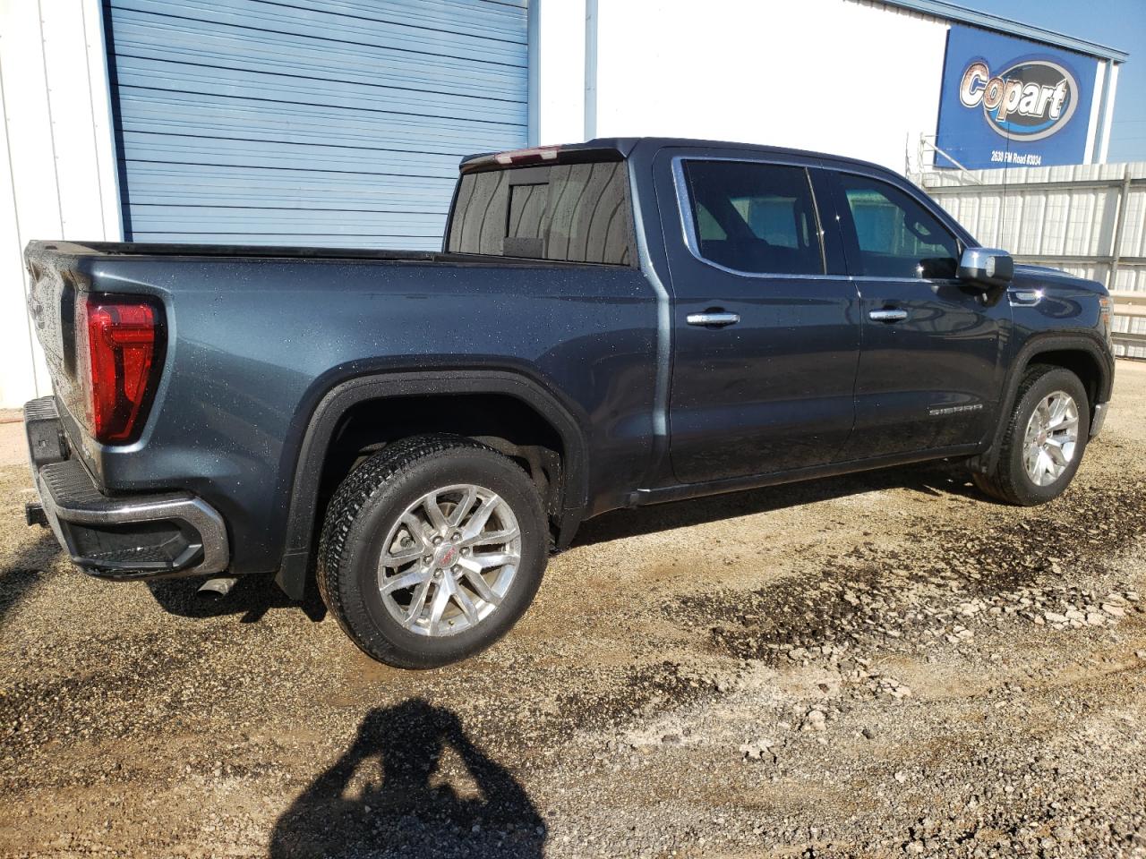 Image 3 of 2020 GMC SIERRA C1500 SLT 2020 with VIN 3GTP8DED9LG225477