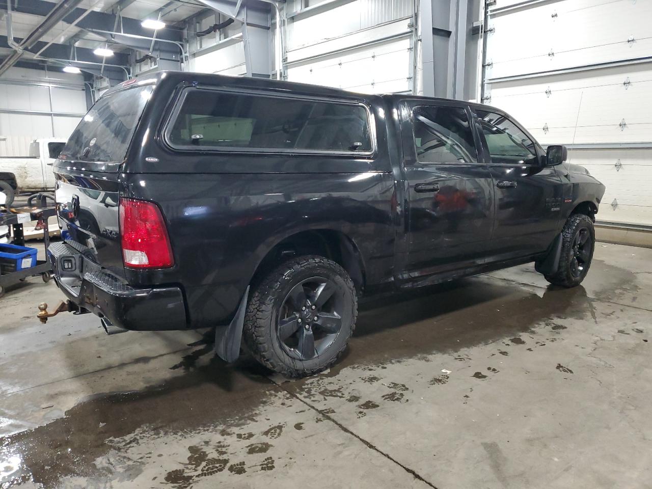 Изображение 3 2019 RAM 1500 CLASSIC SLT 2019 с VIN 1C6RR7LT5KS559716