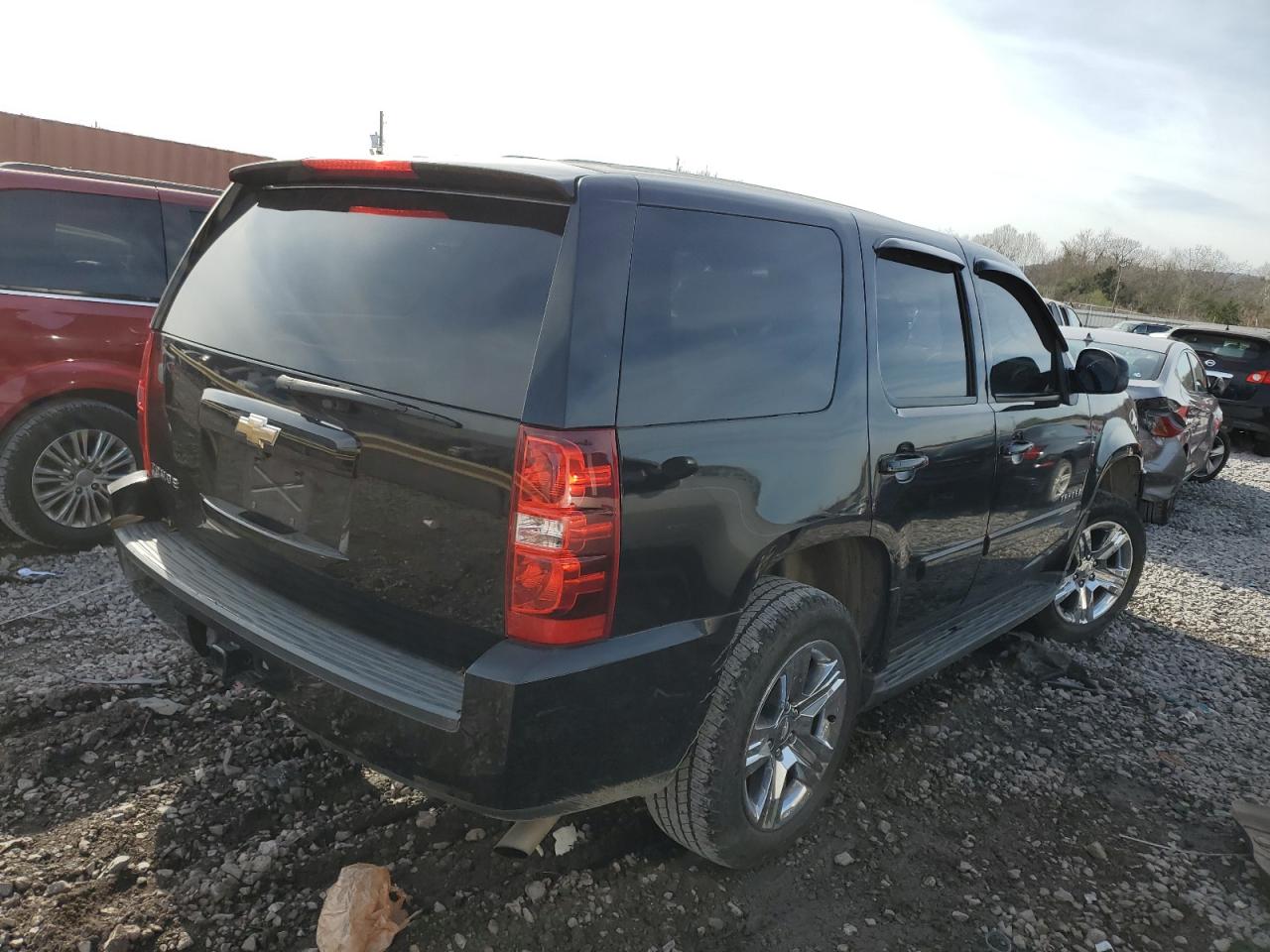 Image 3 of 2008 CHEVROLET TAHOE C1500 HYBRID 2008 with VIN 1GNFC13518R250005