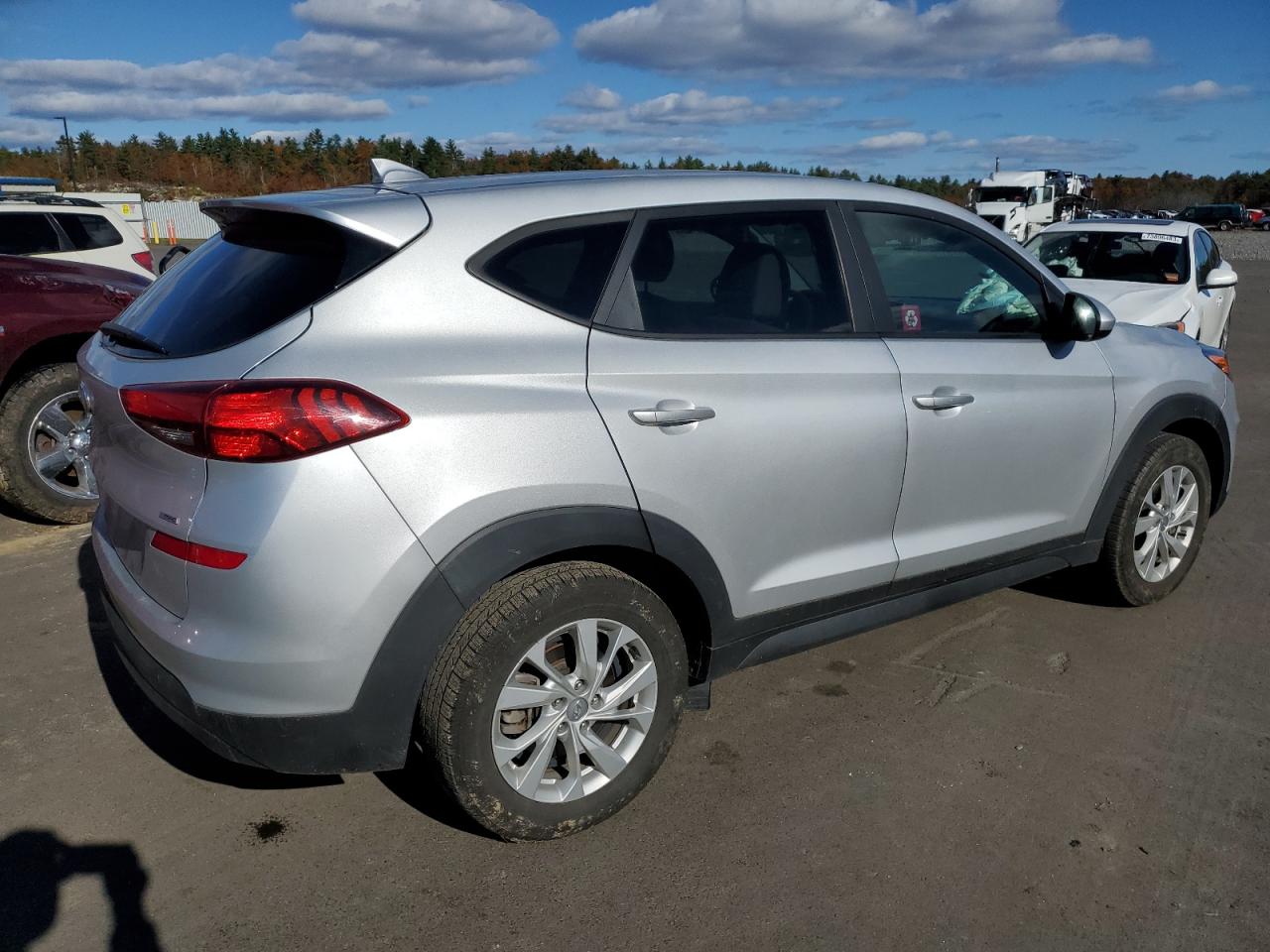 Image 3 of 2019 HYUNDAI TUCSON SE 2019 with VIN KM8J2CA43KU887215