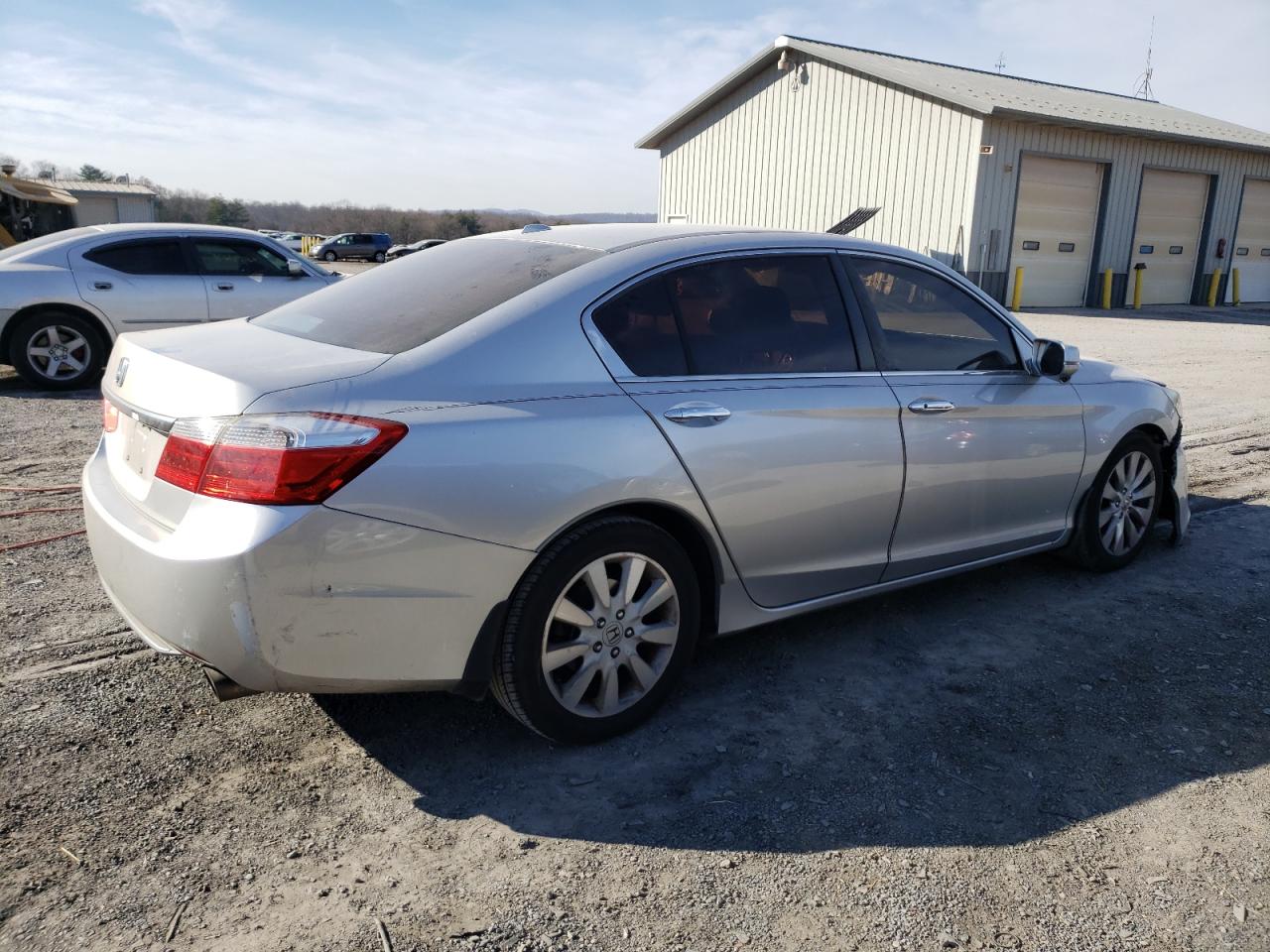 Image 3 of 2015 HONDA ACCORD EXL 2015 with VIN 1HGCR2F88FA055540