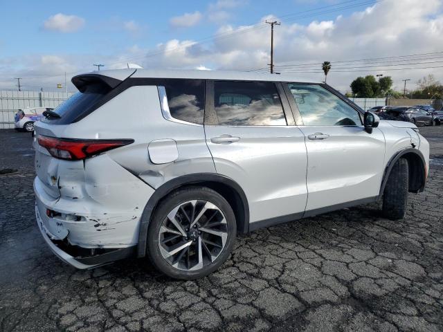 Obraz 3 z 2022 MITSUBISHI OUTLANDER SE 2022 z VIN JA4J3UA89NZ050688