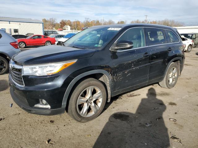 Image 1 of 2016 TOYOTA HIGHLANDER LIMITED 2016 with VIN 5TDDKRFH7GS279077