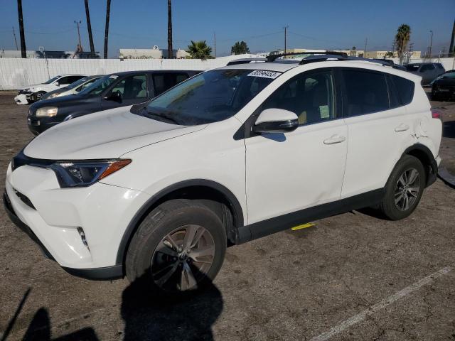 Obraz 1 z 2017 TOYOTA RAV4 XLE 2017 z VIN JTMWFREV8HJ702347