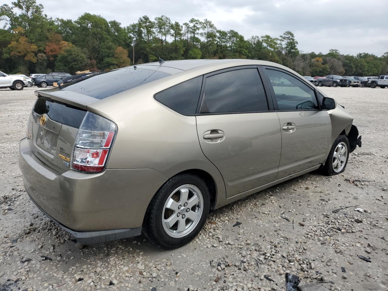 Image 3 of 2005 TOYOTA PRIUS  2005 with VIN JTDKB20U250125509
