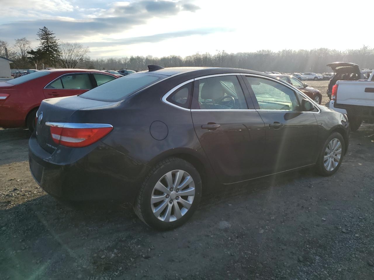Obraz 3 z 2015 BUICK VERANO  2015 z VIN 1G4PP5SK6F4154179