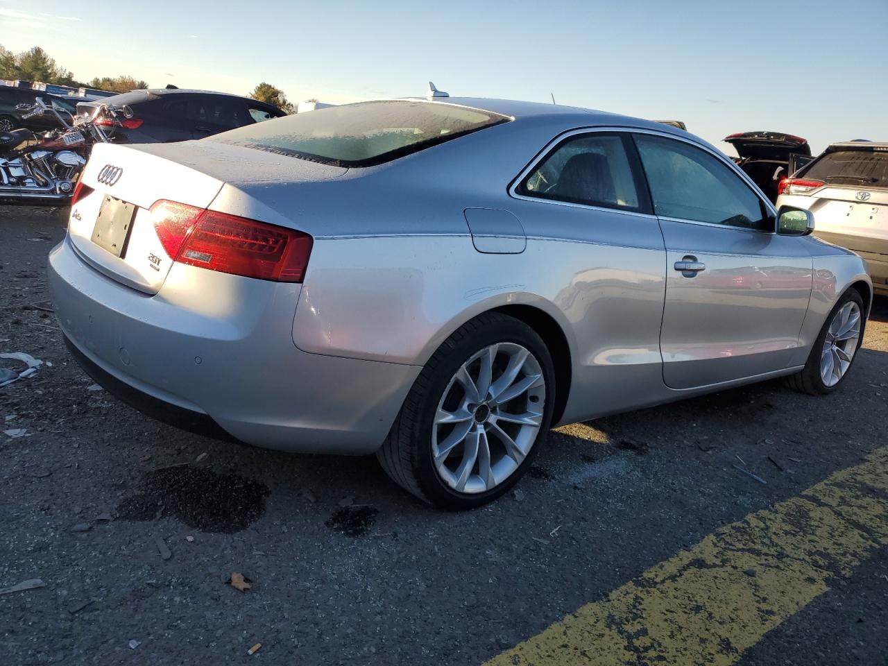 Изображение 3 Audi A5 Premium Plus 2013 с VIN WAULFAFR8DA070348