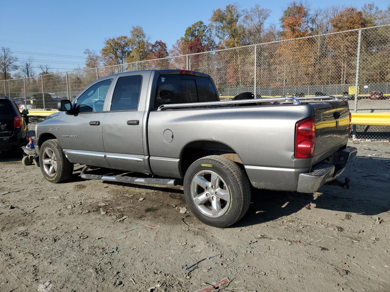 Image 2 of 2007 DODGE RAM 1500 ST 2007 with VIN 1D7HU18207S264505