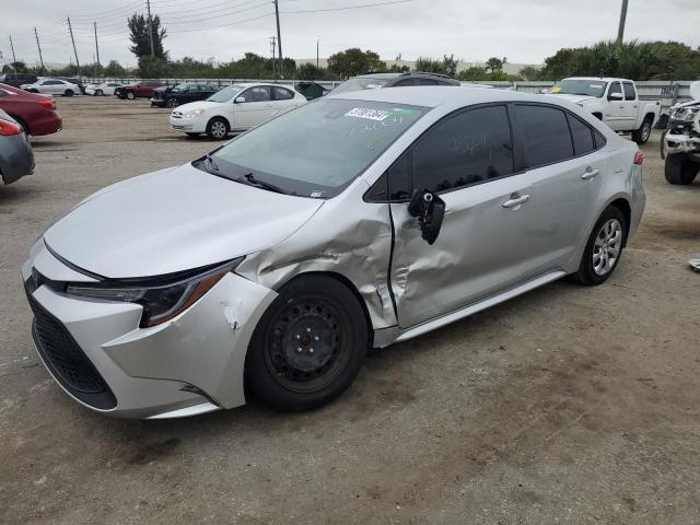 Image 1 of 2020 TOYOTA COROLLA LE 2020 with VIN JTDEPRAE9LJ112004