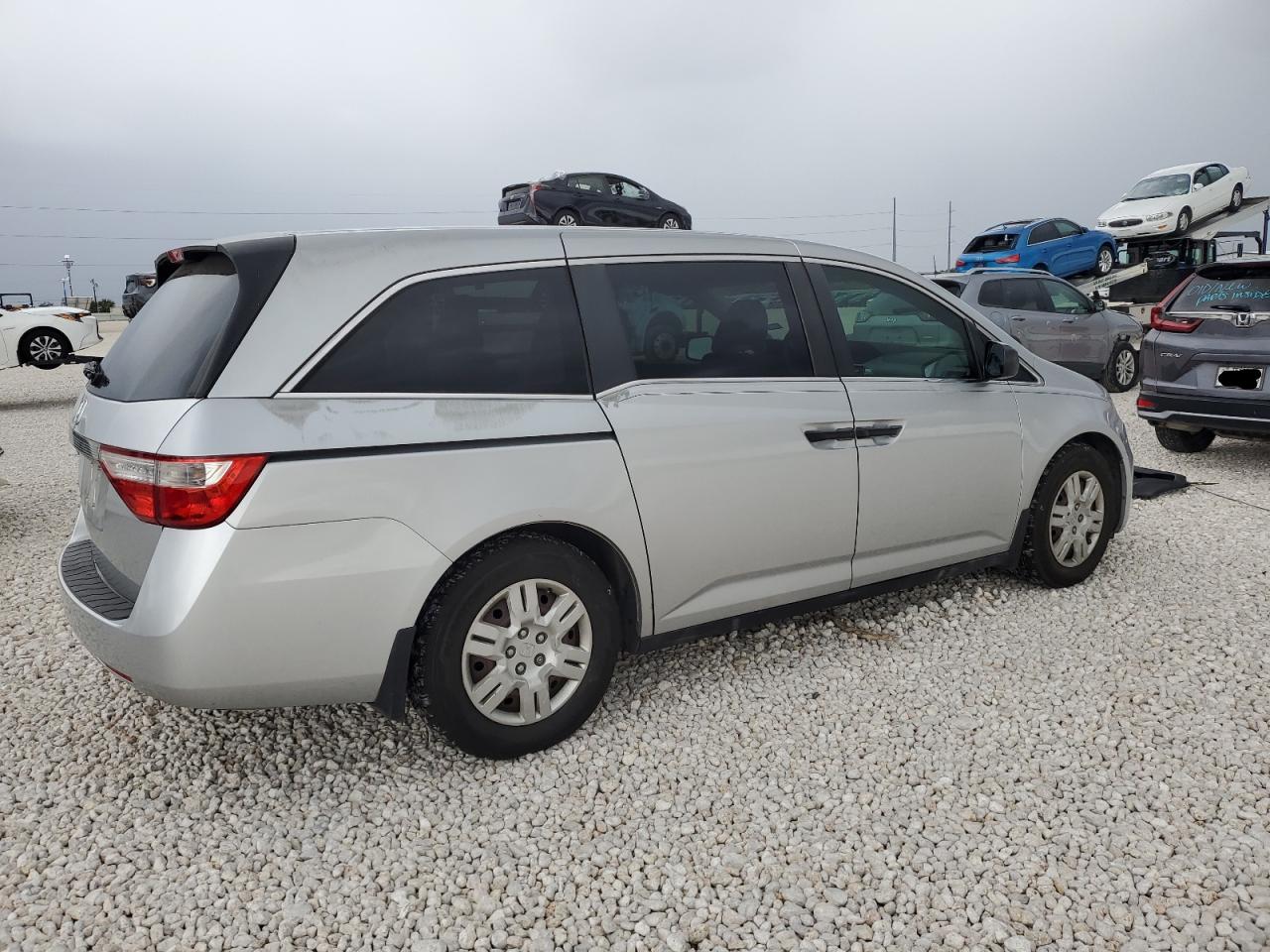 Obraz 3 z 2012 HONDA ODYSSEY LX 2012 z VIN 5FNRL5H23CB127820
