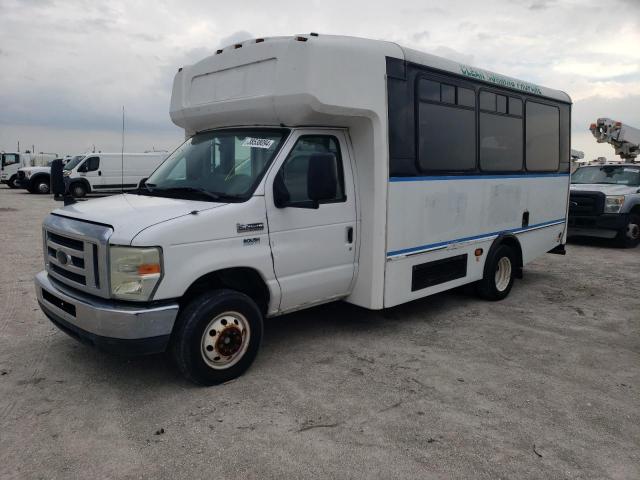 Obraz 1 z 2014 FORD ECONOLINE E450 SUPER DUTY CUTAWAY VAN 2014 z VIN 1FDFE4FS8EDB17137