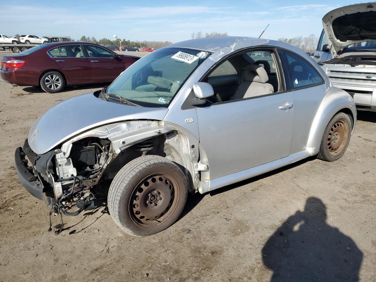 Изображение 2000 VOLKSWAGEN NEW BEETLE GLS 2000