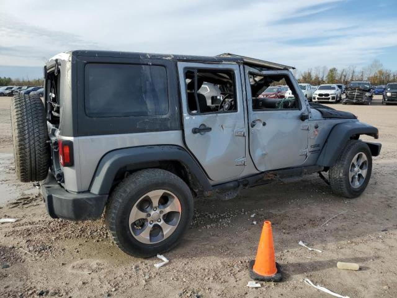 Изображение 3 2017 JEEP WRANGLER UNLIMITED SPORT 2017 с VIN 1C4BJWDG8HL672852