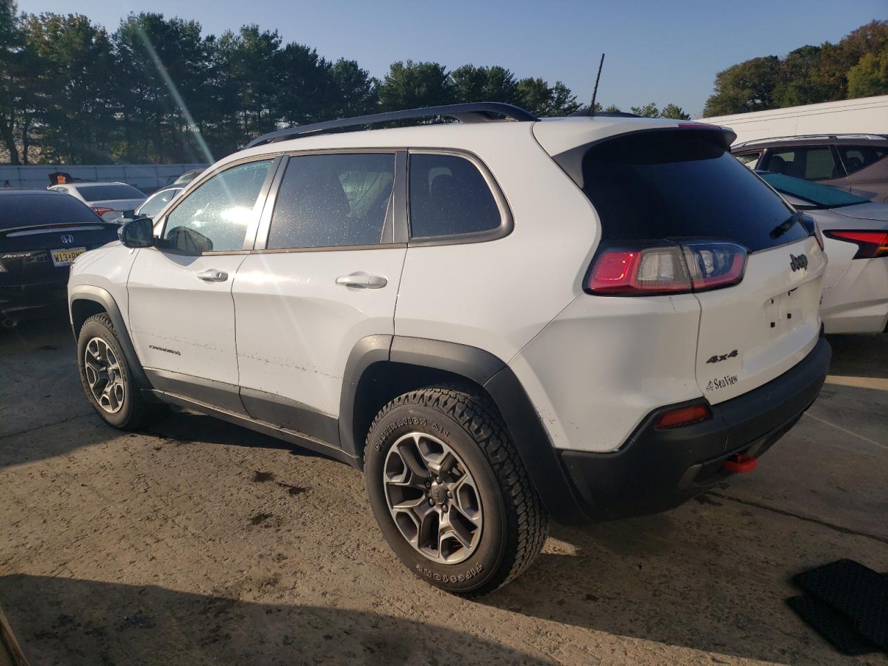 Obraz 2 z 2022 JEEP CHEROKEE TRAILHAWK 2022 z VIN 1C4PJMBX5ND543101
