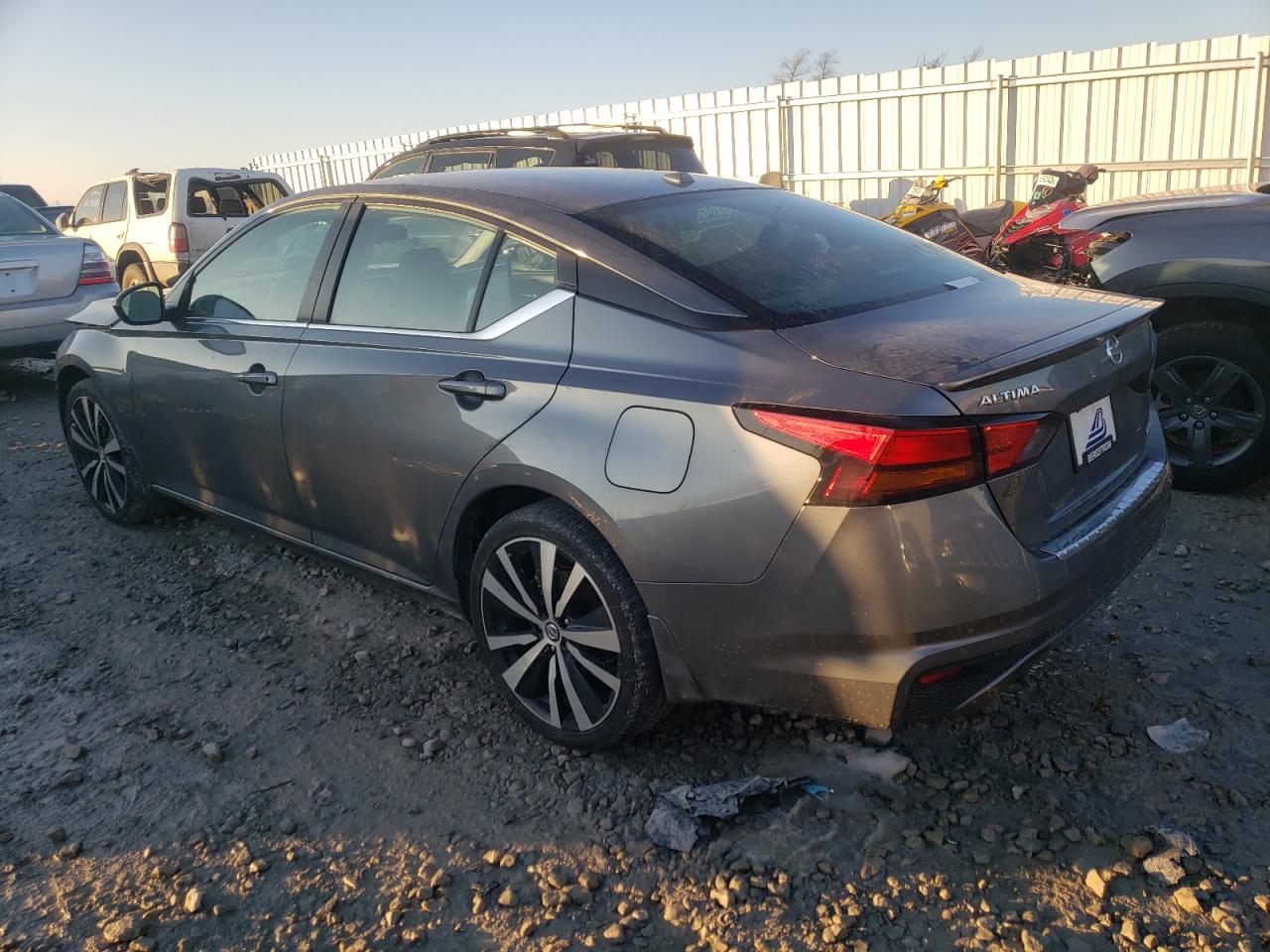 Image 2 of 2021 NISSAN ALTIMA SR 2021 with VIN 1N4BL4CW2MN308308