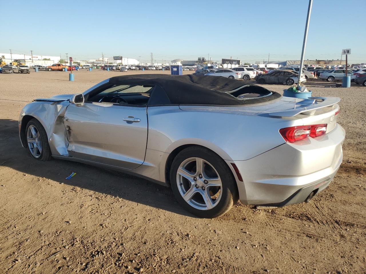 Obraz 2 z 2019 CHEVROLET CAMARO LS 2019 z VIN 1G1FB3DS6K0146383