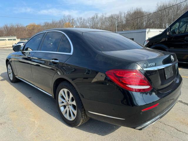 Image 2 of 2018 MERCEDES-BENZ E 300 4MATIC 2018 with VIN WDDZF4KB0JA307245