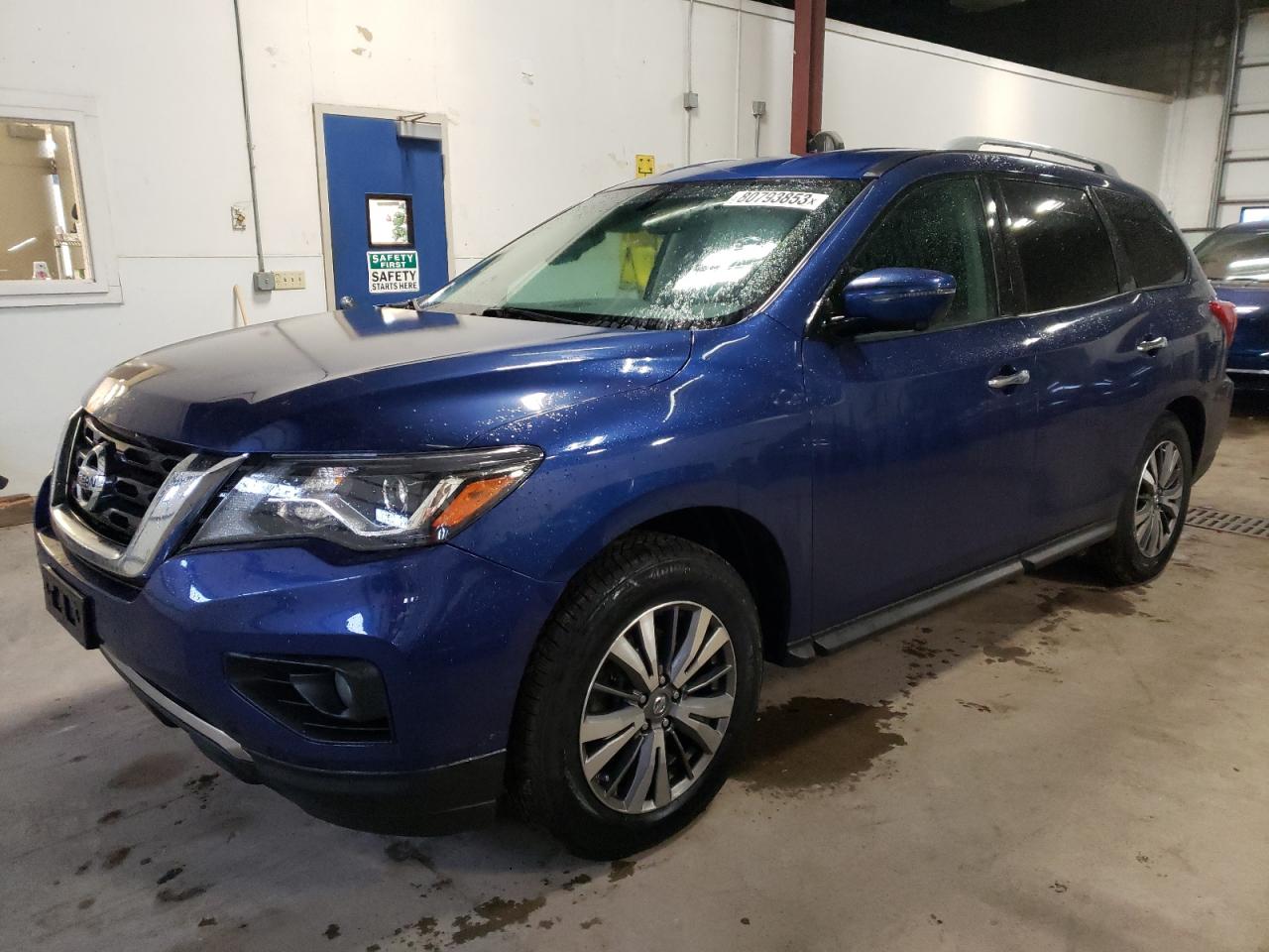 Image 1 of 2017 NISSAN PATHFINDER S 2017 with VIN 5N1DR2MM4HC689451