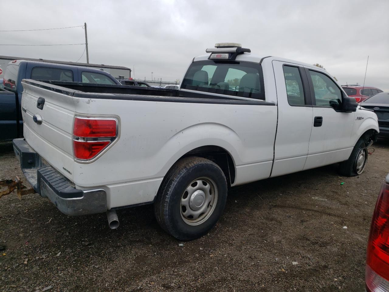 Изображение 3 2014 FORD F150 SUPER CAB 2014 с VIN 1FTFX1CF6EKG11657