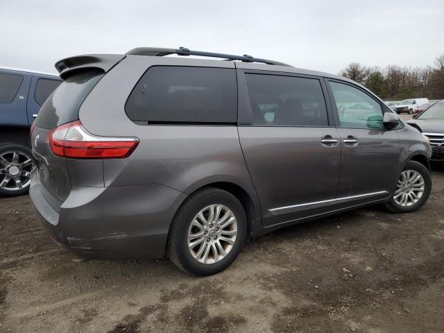 Image 3 of 2015 TOYOTA SIENNA XLE 2015 with VIN 5TDYK3DC0FS593125