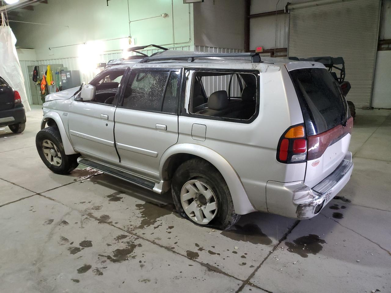Изображение 2 2002 MITSUBISHI MONTERO SPORT LIMITED 2002 с VIN JA4LS41R82P009299