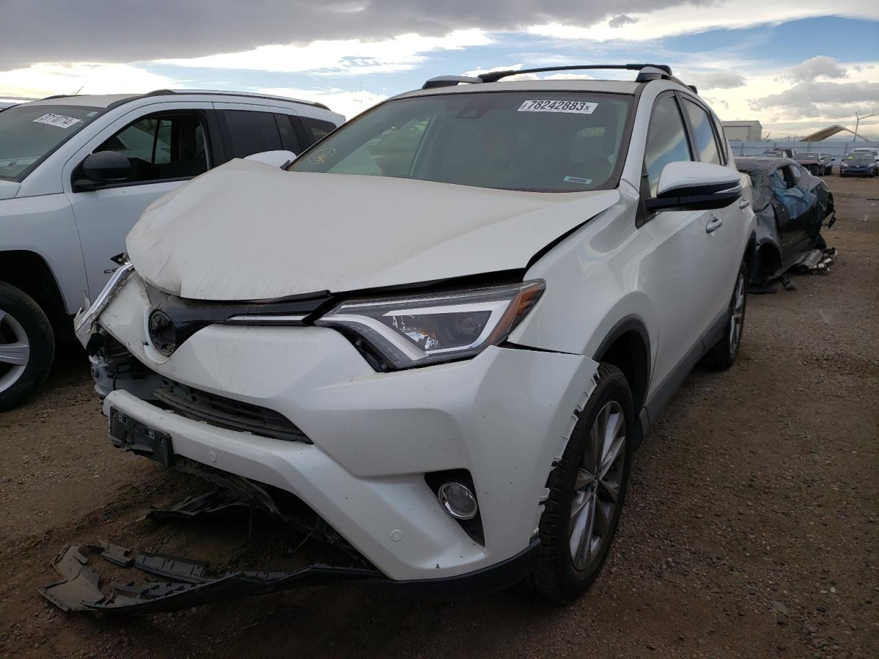 Obraz 1 z 2016 TOYOTA RAV4 LIMITED 2016 z VIN JTMDFREV8GJ056796