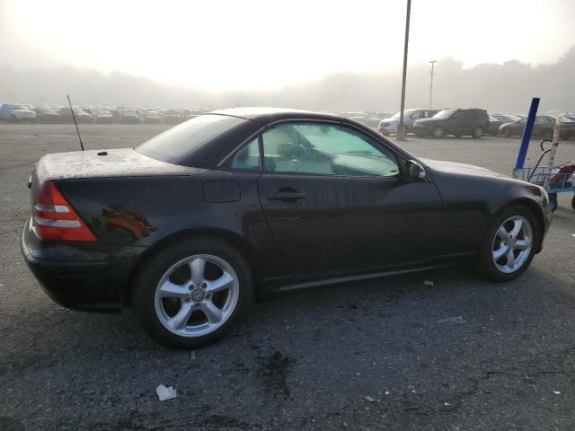 Obraz 3 z 2001 MERCEDES-BENZ SLK 320 2001 z VIN WDBKK65F61F191956