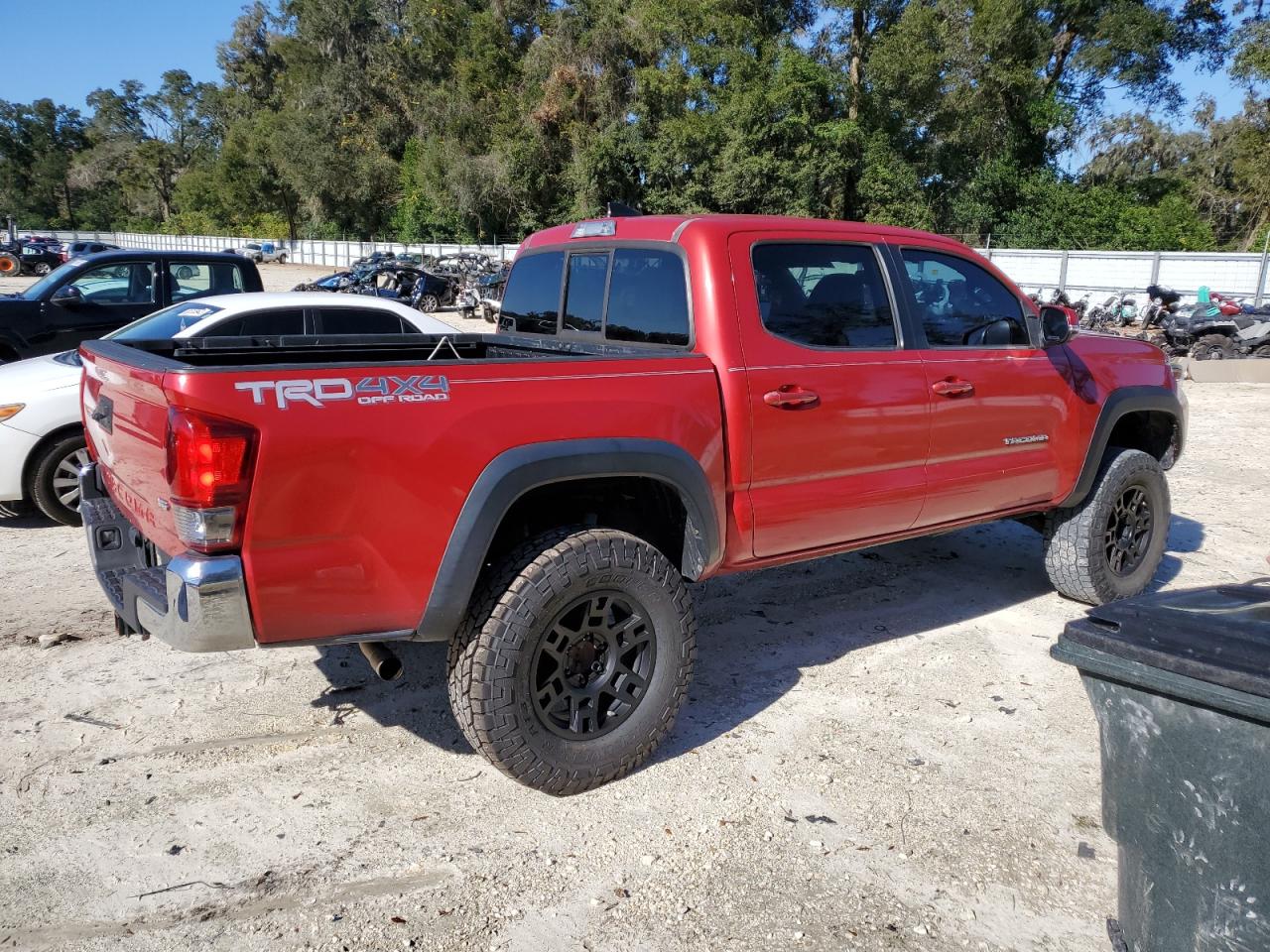 Изображение 3 2016 TOYOTA TACOMA DOUBLE CAB 2016 с VIN 3TMCZ5AN0GM001943