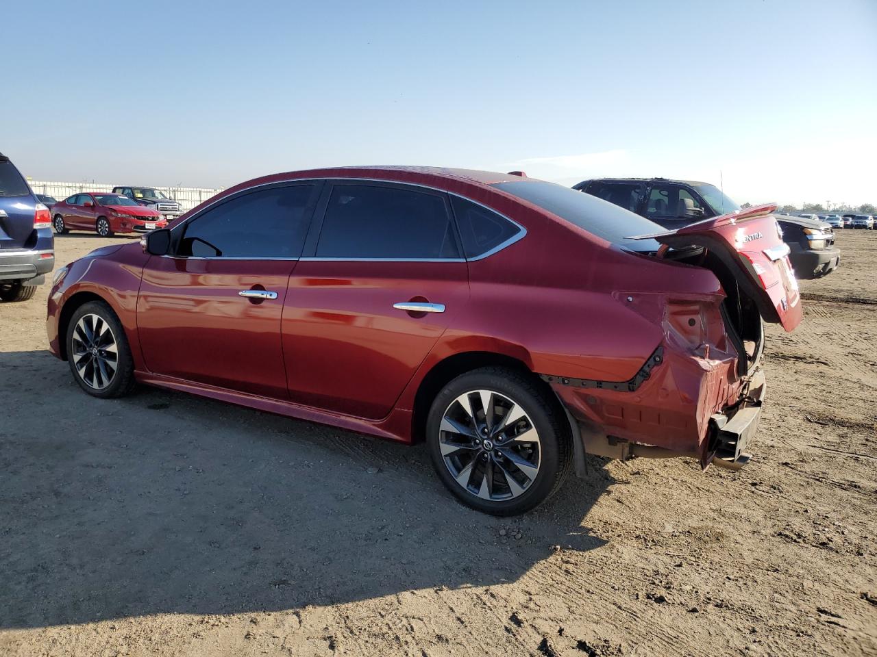 Obraz 2 z 2019 NISSAN SENTRA S 2019 z VIN 3N1AB7AP2KY346615