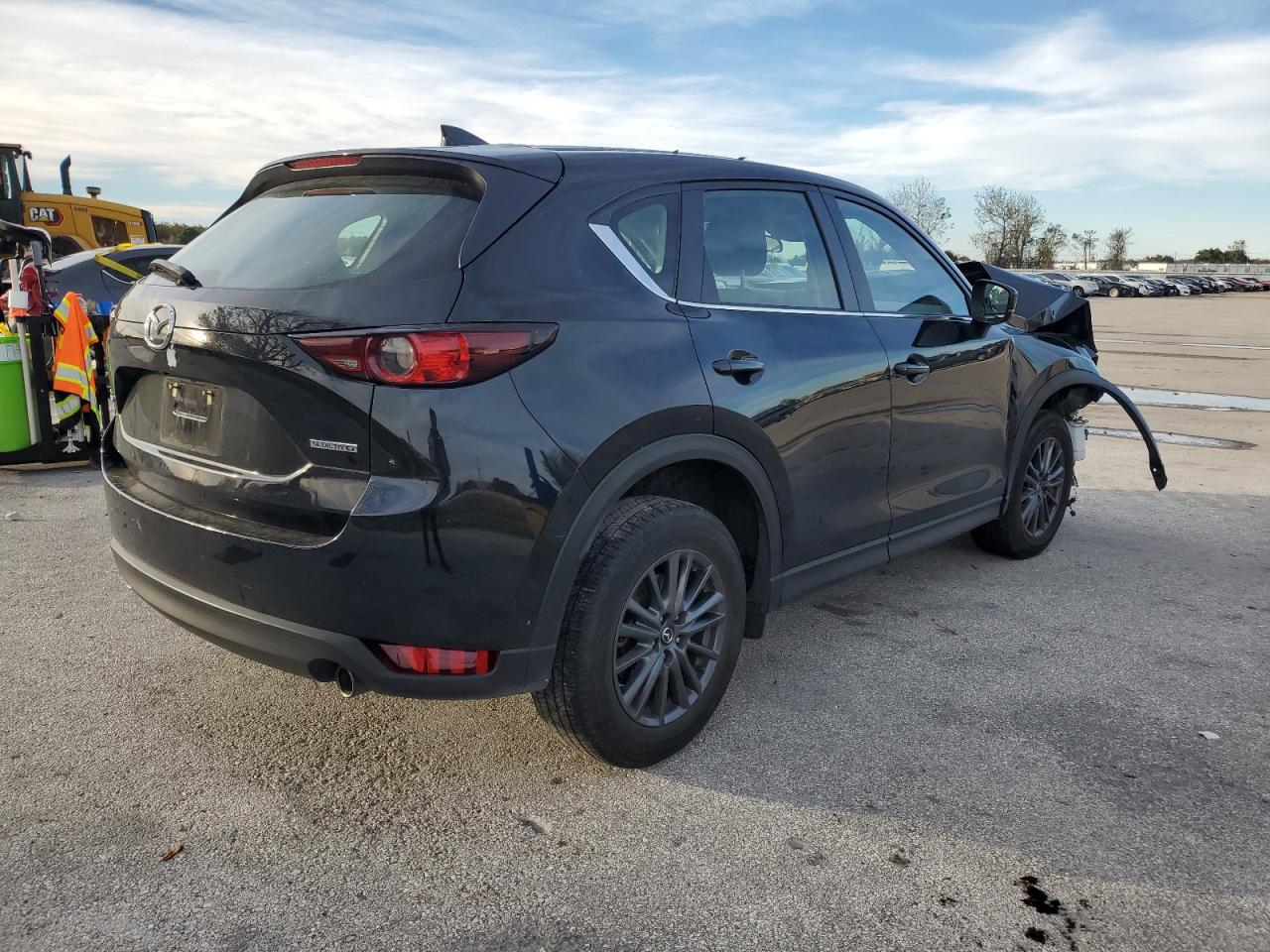 Obraz 3 z 2020 MAZDA CX-5 SPORT 2020 z VIN JM3KFABM9L0861556
