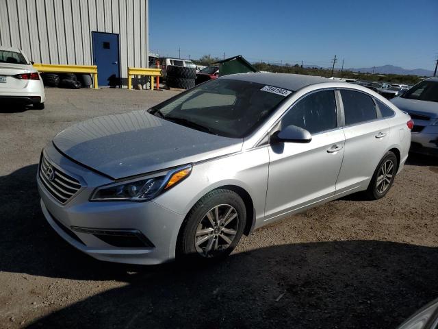Obraz 1 z 2015 HYUNDAI SONATA SE 2015 z VIN 5NPE24AF0FH203833