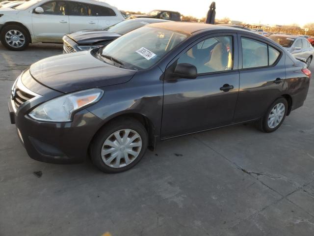 Obraz 1 z 2015 NISSAN VERSA S 2015 z VIN 3N1CN7AP3FL820607