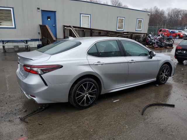 Obraz 3 z 2022 TOYOTA CAMRY SE 2022 z VIN 4T1G11AK4NU623036