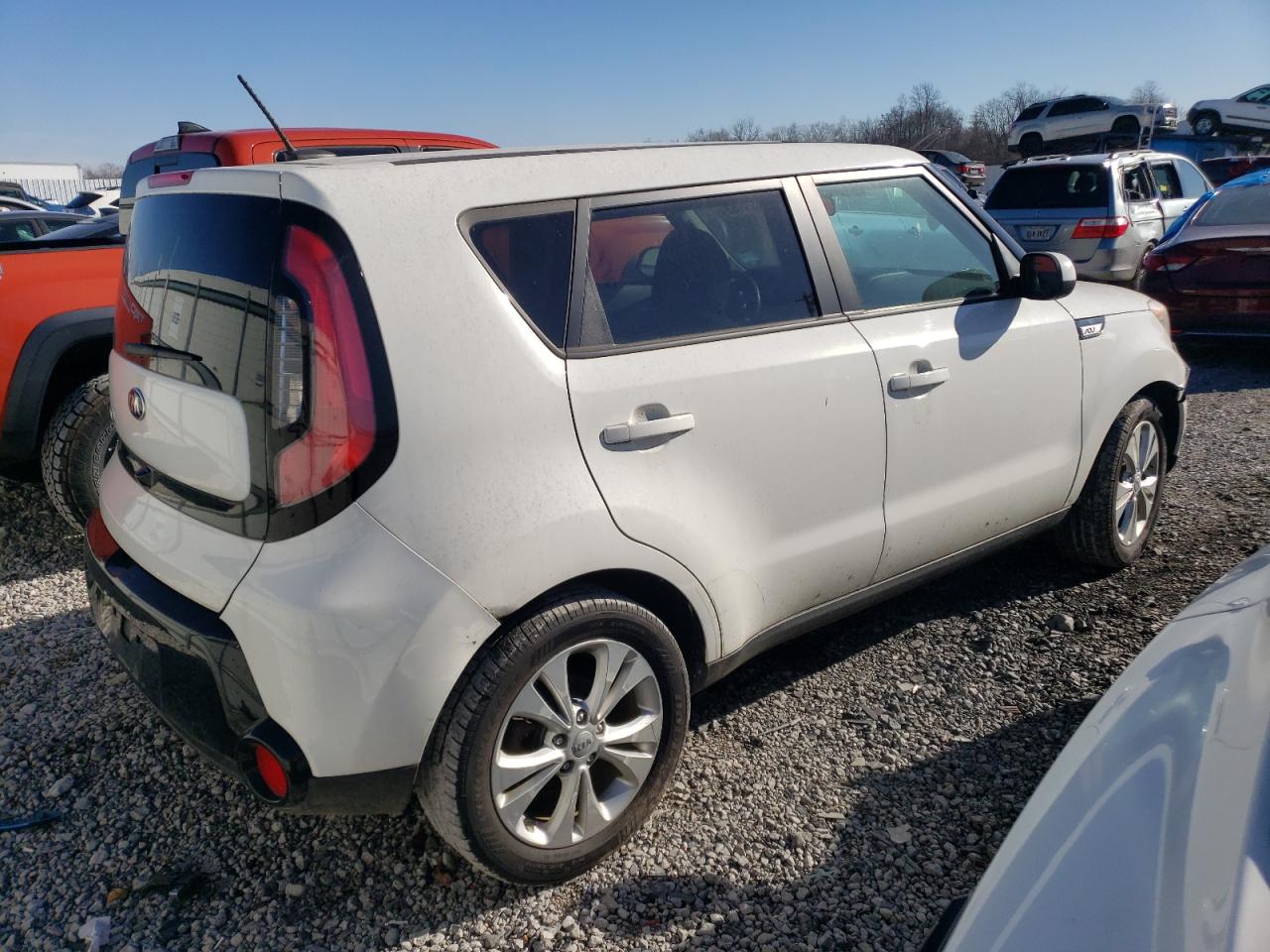 Image 3 of 2016 KIA SOUL + 2016 with VIN KNDJP3A56G7396996
