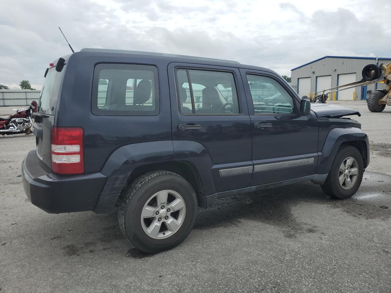 Изображение 3 2011 JEEP LIBERTY SPORT 2011 с VIN 1J4PN2GK3BW578560
