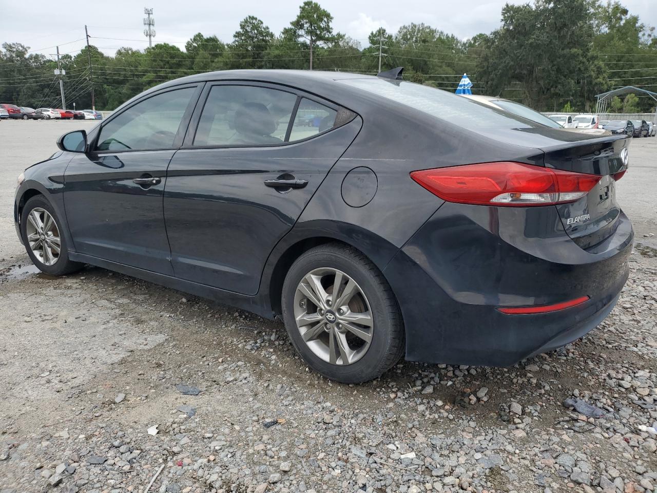 Image 2 of 2017 HYUNDAI ELANTRA SE 2017 with VIN 5NPD84LF4HH056250