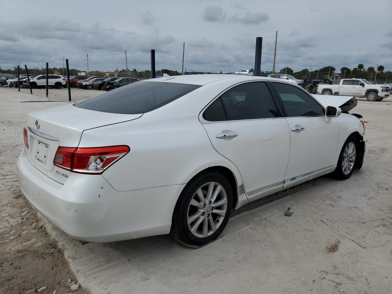 Изображение 3 2011 LEXUS ES 350 2011 с VIN JTHBK1EG1B2468310